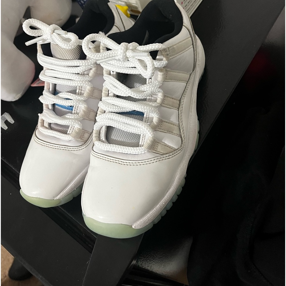 Jordan 11